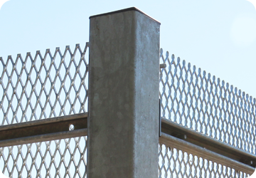 amiguard, aluminum fences, perimeter fencing, steel gate