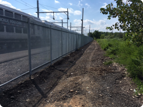 fences for commercial use, transportation fencing, airport fencing